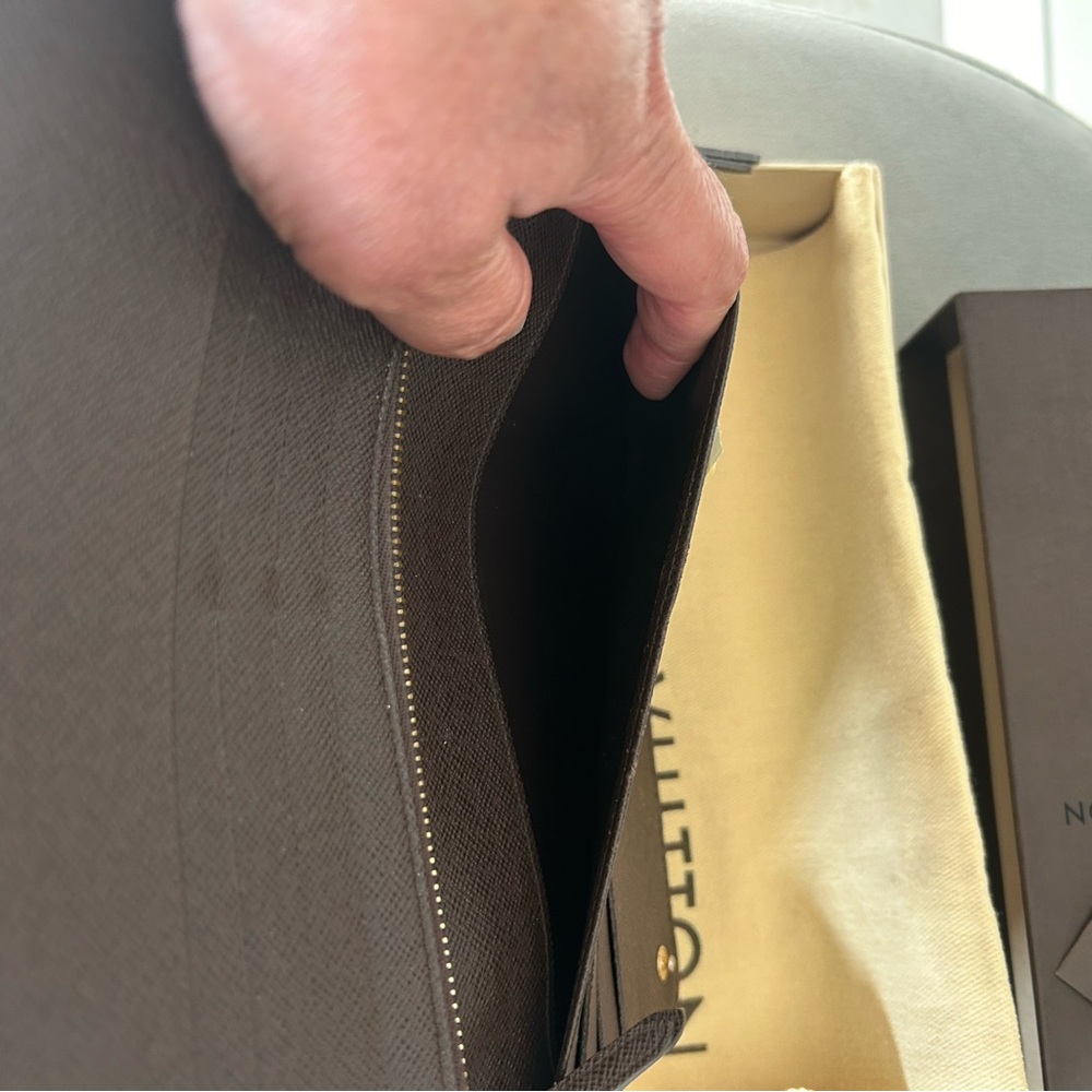 Louis Vuitton Insolite Damier Wallet - Picture 9 of 14